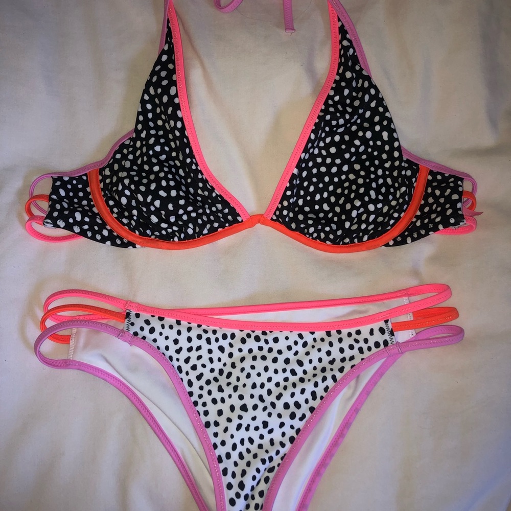 Victoria’s Secret Bikini